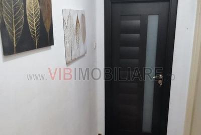 Apartament cu 3 camere în Dâmbovița