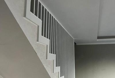 Casă cu 3 camere în Dumbrăvița