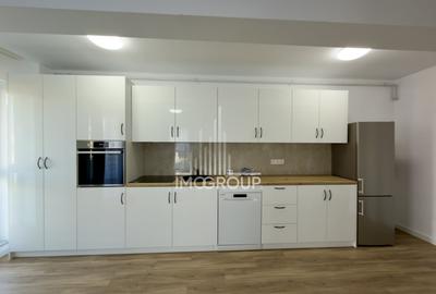 Apartament cu 2 camere semidecomandat, mobilat în Florești