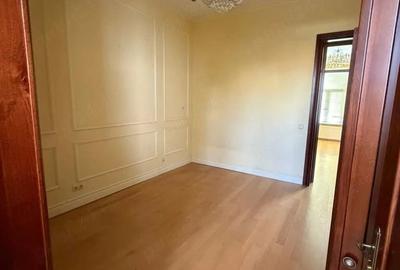 Apartament cu 3 camere decomandat în Central - 2
