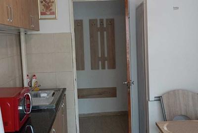 Apartament cu 2 camere decomandat în Scriitorilor
