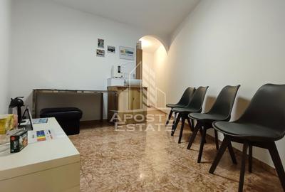 Casă individuală cu 4 camere cu Canalizare în Central - 7