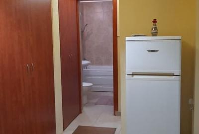 Apartament cu 2 camere decomandat în Crângași