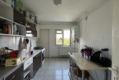 Apartament cu 4 camere decomandat, mobilat în Între Lacuri - 5