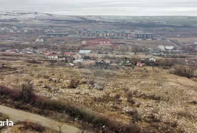 Teren de 3200 mp, în Central - 6