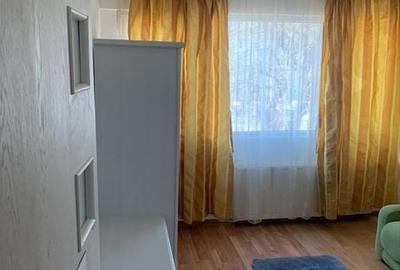Apartament cu 2 camere decomandat în Giurgiului - 3