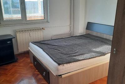 Apartament cu 2 camere semidecomandat în 1 Decembrie 1918