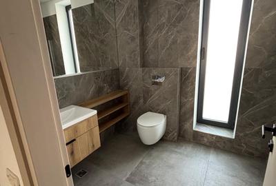 Apartament cu 3 camere decomandat în Aviației - 2