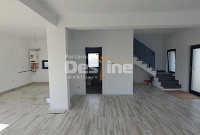 Casă individuală cu 4 camere cu Canalizare în Miroslava - 10