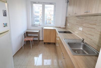 Apartament cu 2 camere decomandat, mobilat în Neptun - 3
