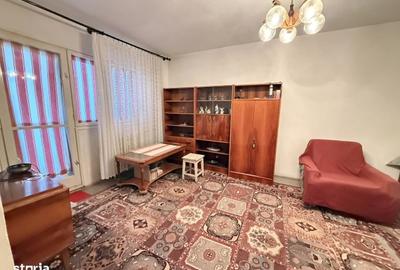 Apartament cu 2 camere decomandat în Drumul Taberei