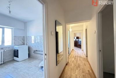 Apartament cu 3 camere decomandat în Iosefin