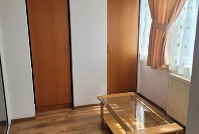 Apartament cu 3 camere decomandat în Exterior Vest - 4