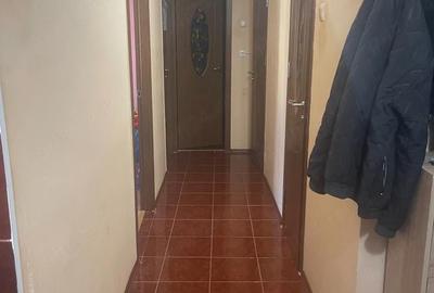 Apartament cu 3 camere decomandat în Central - 1