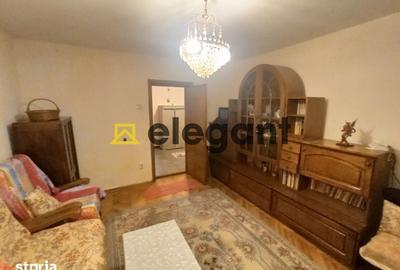 Apartament cu 3 camere decomandat în 1 Mai