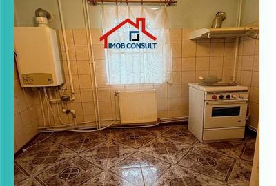 Apartament cu 3 camere semidecomandat în Banca Națională - 2