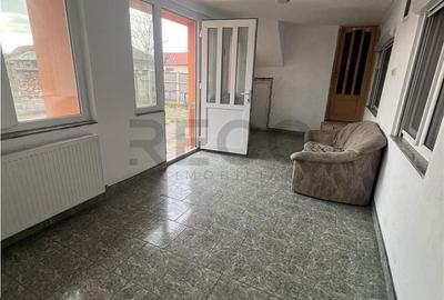 Casă cu 3 camere cu Teren 500 Mp în Biharia - 8