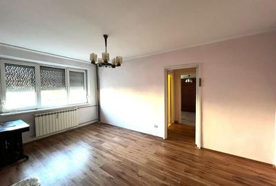 Apartament cu 2 camere semidecomandat în Nufărul