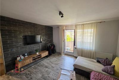 Apartament cu 3 camere decomandat în 7 Noiembrie - 1