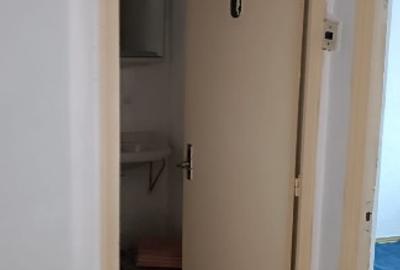 Apartament cu 3 camere decomandat în Nord - 9