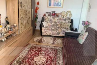 Apartament cu 3 camere decomandat în Central - 2