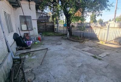 Casă cu Teren 176 Mp în Eroilor