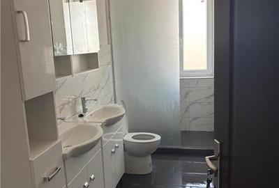 Apartament cu 8 camere semidecomandat în Petriș - 8