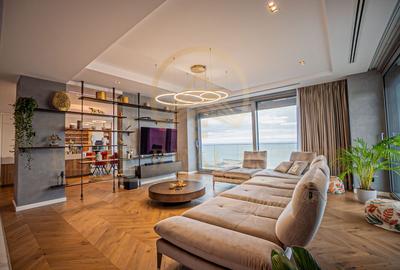 Penthouse cu 4 camere decomandat, mobilat în Capitol - 1