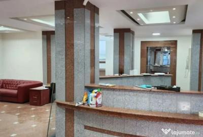 Spațiu comercial, de 1,000 mp, în Bucureștii Noi - 1