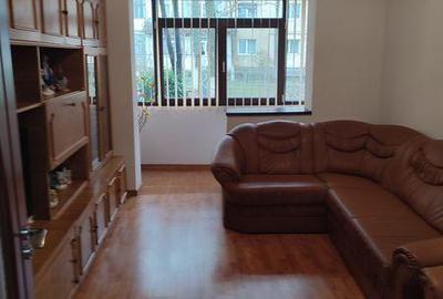 Apartament cu 3 camere decomandat în Central - 4