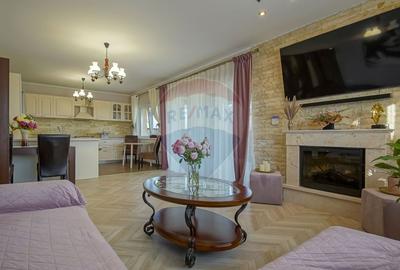 Casă cu 3 camere cu Garaj în Sânpetru