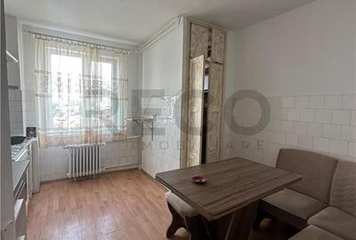 Apartament cu 2 camere decomandat în Decebal