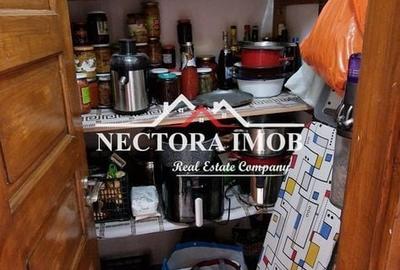 Apartament cu 3 camere decomandat în Sântandrei
