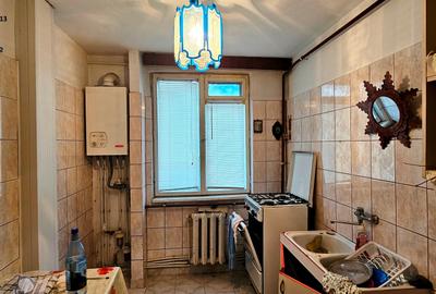 Apartament cu 2 camere decomandat în Precista - 3