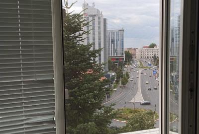 Garsonieră decomandată în Central