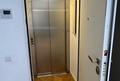 Apartament cu 6 camere în Victoriei