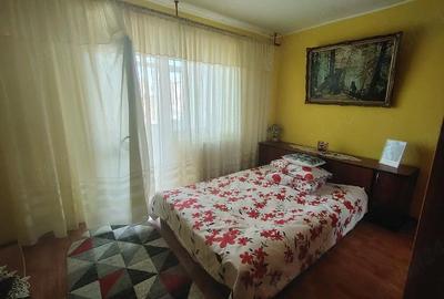 Apartament cu 2 camere semidecomandat în Central - 3