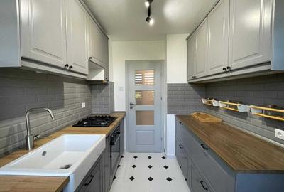 Apartament cu 4 camere decomandat în Dacia - 3