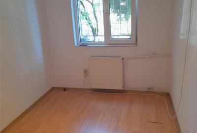 Apartament cu 3 camere semidecomandat în Dacia - 14