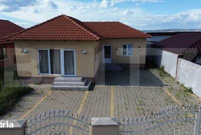Casă cu 3 camere cu Teren 383 Mp în Central