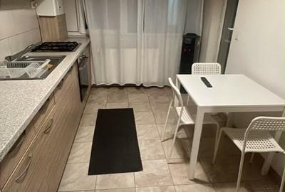 Apartament cu 2 camere decomandat în Eroii Revoluției