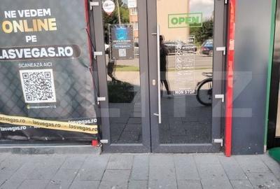 Spațiu comercial, de 170 mp, în Central
