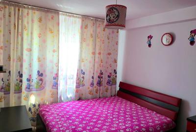 Apartament cu 2 camere semidecomandat în Berceni - 1