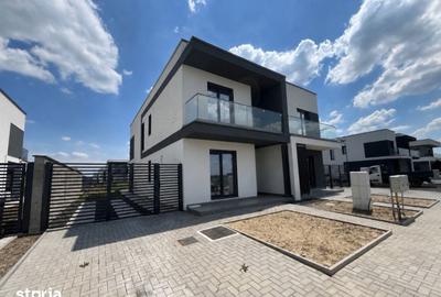 Casă cu 4 camere cu Teren 375 Mp în Sânandrei - 4