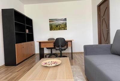 Apartament cu 2 camere semidecomandat, mobilat în Domenii