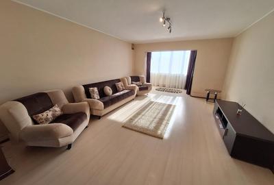 Apartament cu 3 camere decomandat, mobilat în - 2
