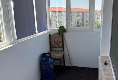 Apartament cu 2 camere nedecomandat în Nufărul - 6