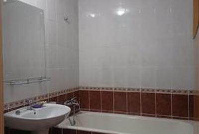 Apartament cu 4 camere decomandat în Moșilor - 3