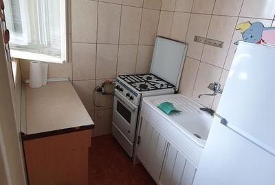 Garsonieră decomandată, mobilată în Titan - 2