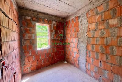 Casă individuală cu 4 camere cu Canalizare în Goranu - 10